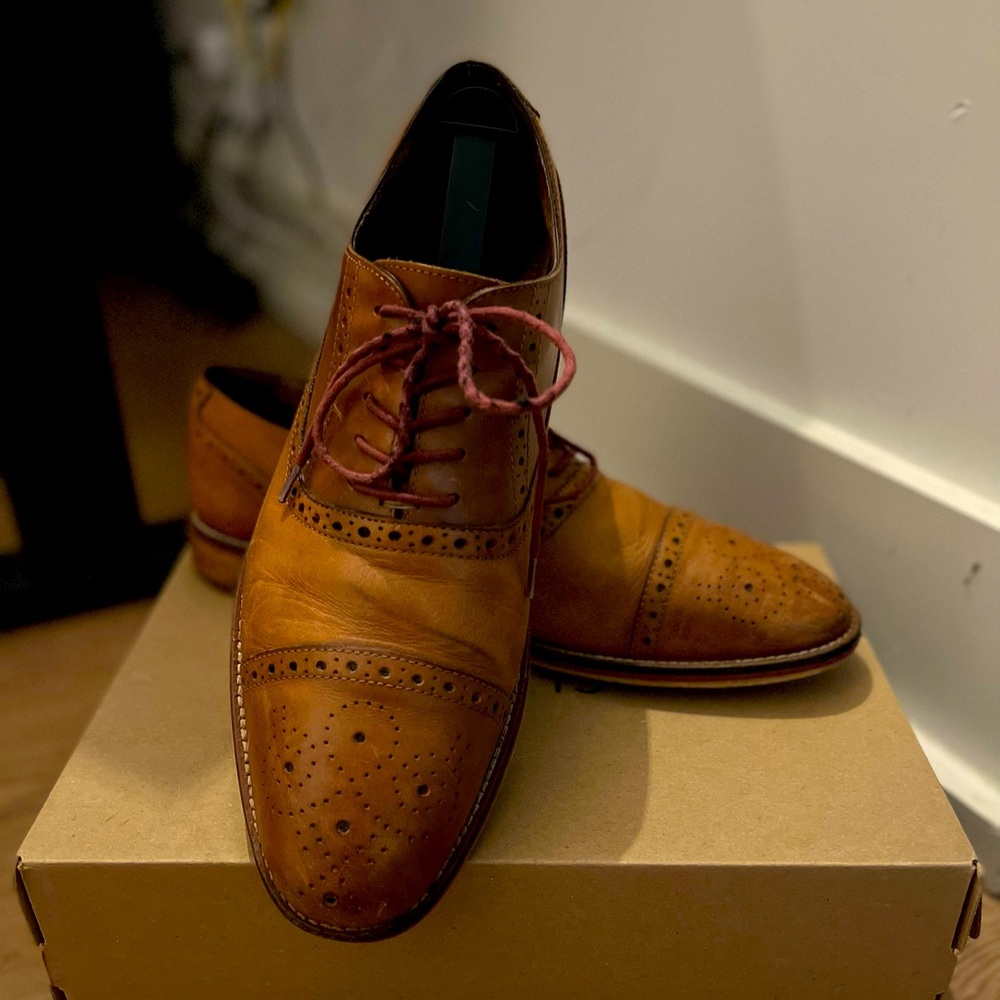 Johnston & Murphy Dress shoes
